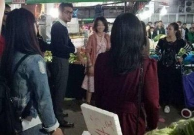 ​金城武周冬雨市场约会