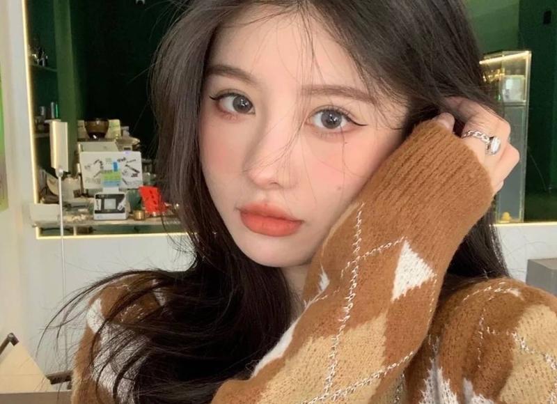 “儿媳，每月给我1万生活费就行，我省着花”“阿姨，我离婚了”