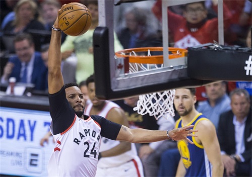 篮球——NBA总决赛第五场:猛龙不敌勇士