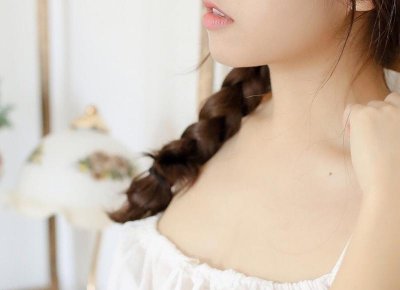 ​女子和男闺蜜外出旅游7天，丈夫卖掉房子要离婚：我忍你很久了