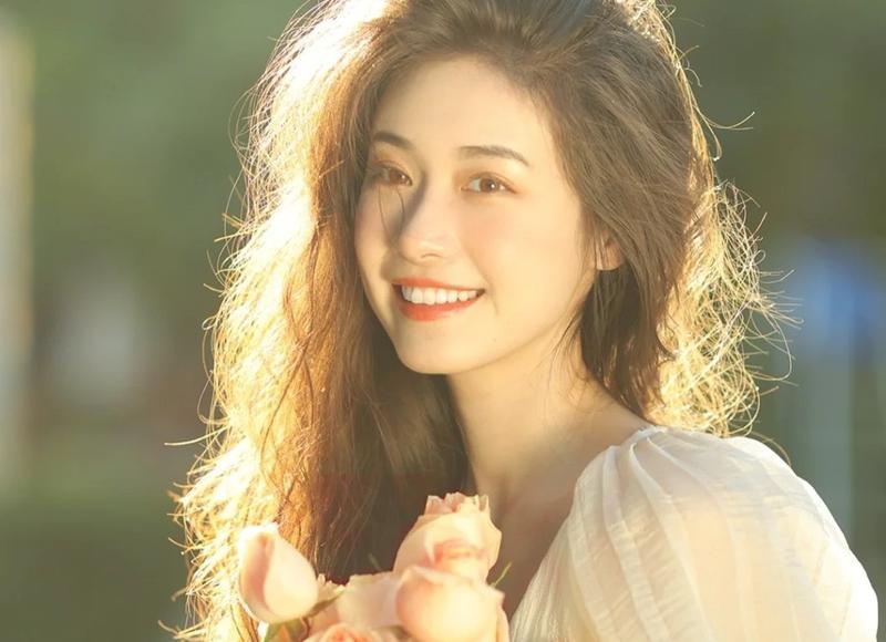 男生对女生有好感都会有哪些表现? 男生对女生有好感都会有哪些表现?