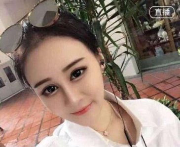 ​从“社会你球姐”到“小球球吖”看赵本山女儿的变化