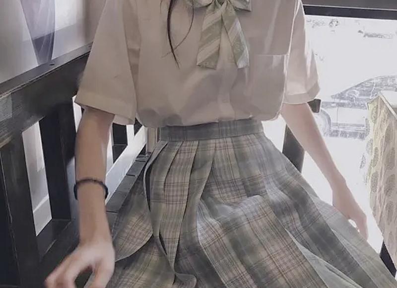 小奶狗指哪种男生