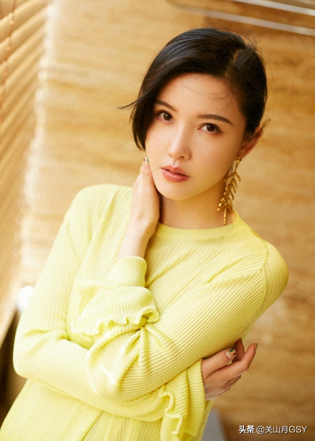 美女演员：杨子姗，代表作品有《致青春》、《重返20岁》