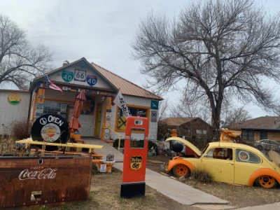 ​汽车总动员中的虚拟小镇—美国66号公路上的塞利格曼