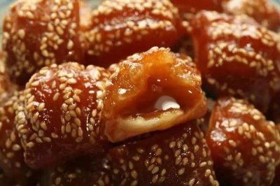 ​山东特产“蜜三刀”你吃过吗？酥甜香软超甜蜜，是古代宫廷的小吃