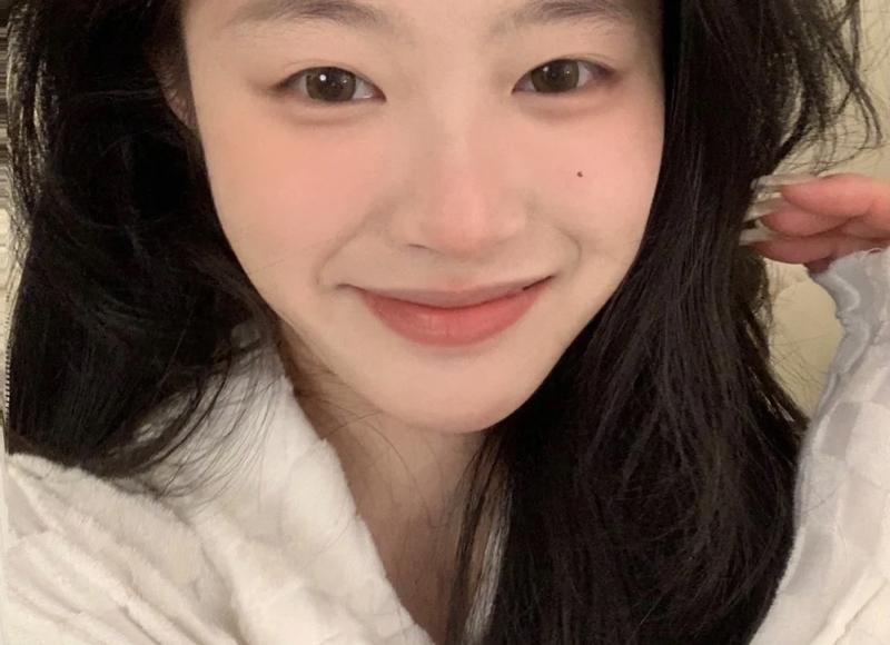 男女关系超出朋友的表现 怎么样分辨男女关系是否超出朋友