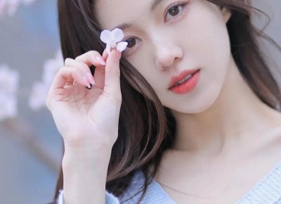 ​三角恋关系最好的解决办法是什么(三角恋怎么才能不伤害对方)