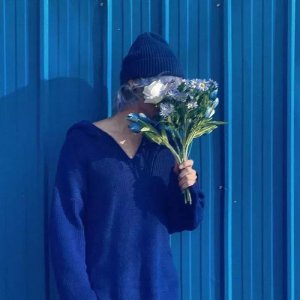 ​蓝色系情侣头像关于蓝色有一点蓝