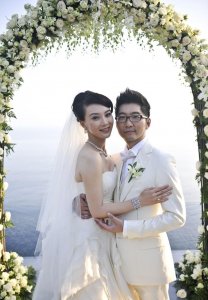 ​陈数的淡然情史，巅峰时嫁二婚带娃钢琴家，为老公和继子不再生育