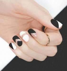 ​永不过时黑白色系美甲 我都默默收藏了