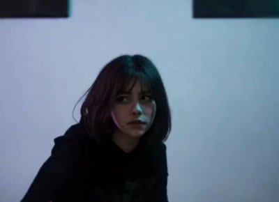 ​做错事怎么哄女朋友开心，让她不要和你计较