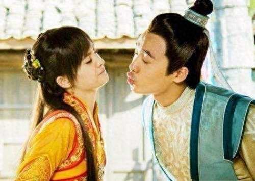 郑爽与杨洋的恶搞图片让人笑翻天