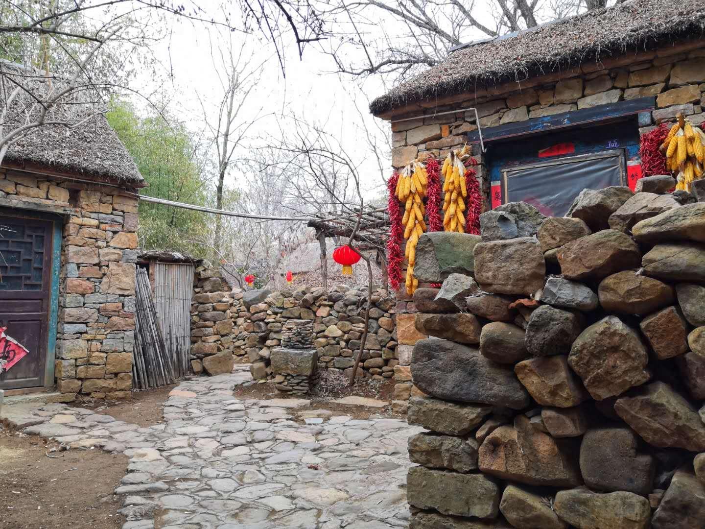 边走边拍之沂南竹泉古村，竹林丛中，幽境更幽，桃花源式村落