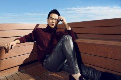 ​张晓龙现实中的老婆是谁？曹贵人和温太医婚纱照曝光原来是她