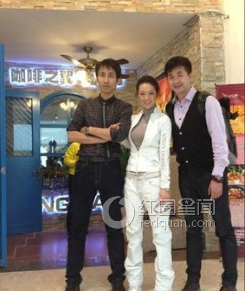 尹峰私生活混乱吗 尹峰有几个孩子