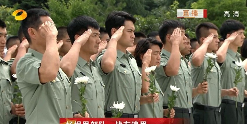 维和英雄杨树朋葬礼:曾出境《真正男子汉》,王宝强、袁弘悼念