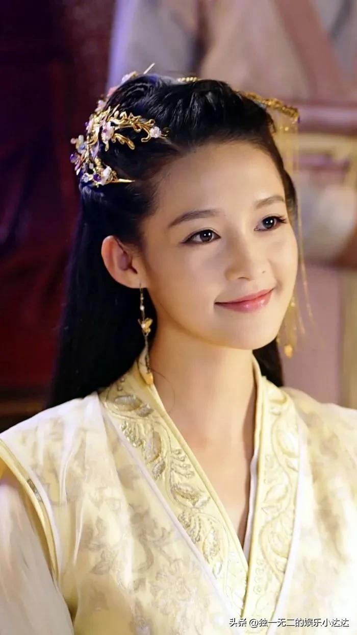 实力派女演员李沁个人简介