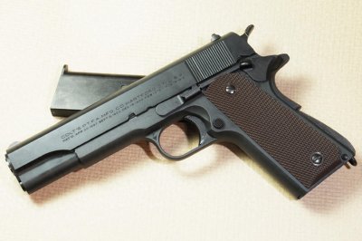 ​盘点二战美军的17种制式枪械，美式装备确实好！