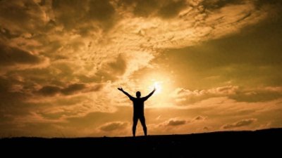 ​奋楫笃行履践致远的意思