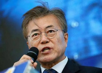 ​1996年，中国船员连杀7名韩国人被判死刑，文在寅亲自为他们辩护