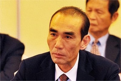 ​悲情的福建前首富：靠“抄作业”上市又退市，唯一的儿子车祸身亡