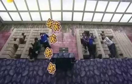 帝师合并直播平台（帝师携手企鹅电竞打造户外直播新模式-直播版密室大逃脱）(9)