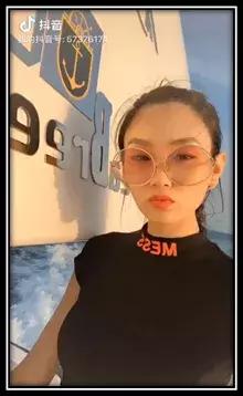 帝师合并直播平台（帝师携手企鹅电竞打造户外直播新模式-直播版密室大逃脱）(6)