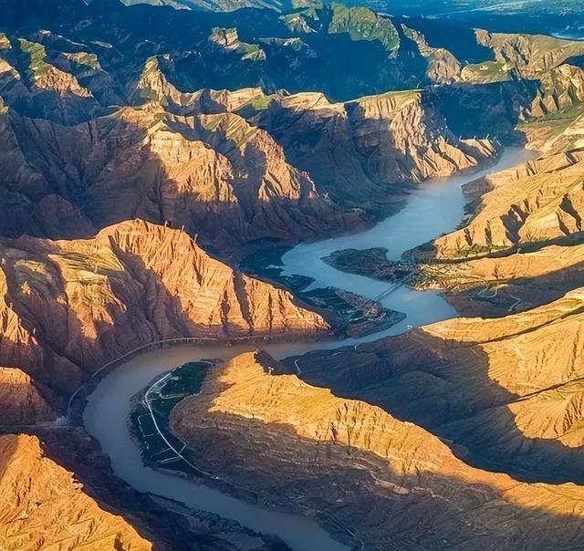 弘扬黄河文化展现黄河精神的故事（感悟黄河文化讲好甘肃故事）(1)