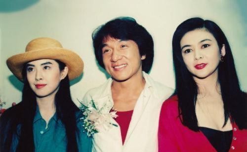 关之琳两个高尔夫球故事(关之琳高尔夫球事件)