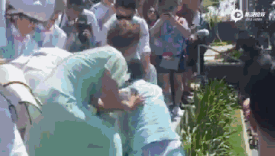 年近40岁的柳岩为何仍然单身(辛酸的柳岩母亲患癌)(15)