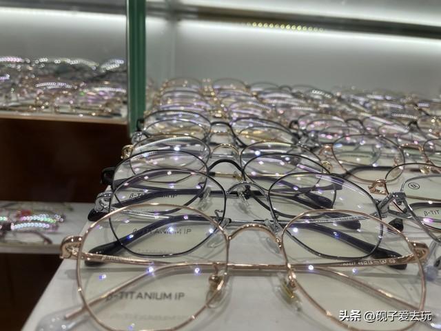 深圳做什么行业比较赚钱(去深圳创业做什么比较好)