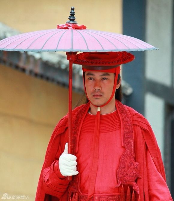 商蓉孙晨是什么关系？商蓉老公孙玮资料