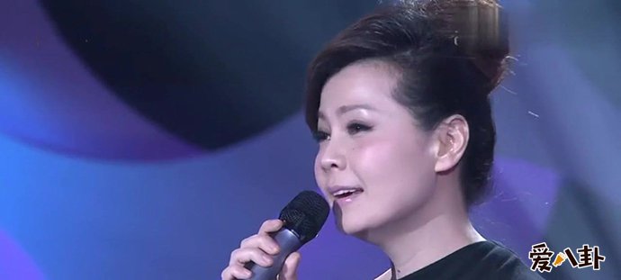 周冰倩现任丈夫简历  周冰倩和何政军的关系