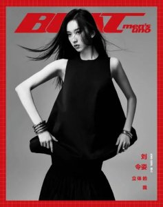 ​清冷系美人刘令姿的杂志写真大秀美腿