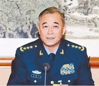 ​马晓天：空军司令员，国防大学校长，上将军衔，父亲开国大校