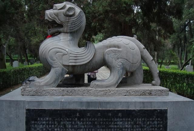 东方金子塔，西夏皇陵为何会被称作“东方金字塔”？图6