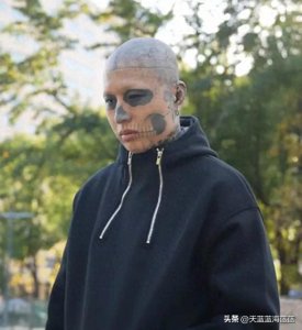 ​文面青年晓龙的转身：个性张扬背后的深思与质疑