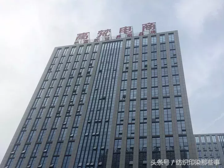 高梵是什么档次的牌子（一文了解高梵服装的品牌档次）