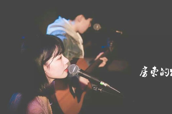 房东的猫个人资料简介 是关系很不一般的情侣