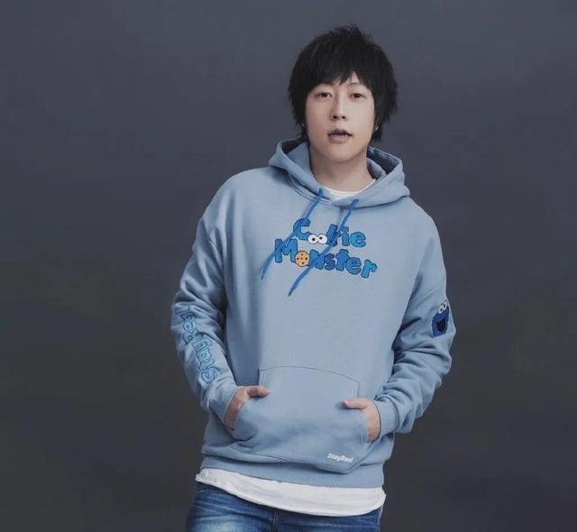 阿信蛋蛋的关系（秘密同居阿信和蛋蛋的恋情曝光）