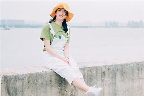 给她足够的安全感