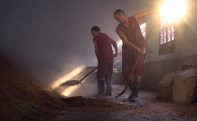 ​玉泉封坛酒价格表(玉泉封坛酒60周年价格表)