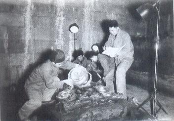 郭沫若挖掘定陵的照片,这些都已经成为历史