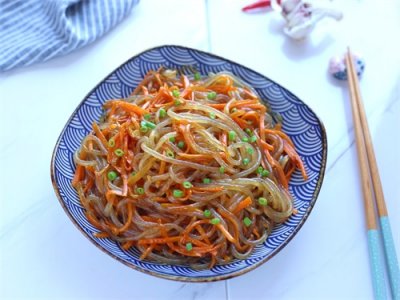 ​炒粉条的正确做法，这样做怎么炒都不粘锅，爽滑好吃，特下饭