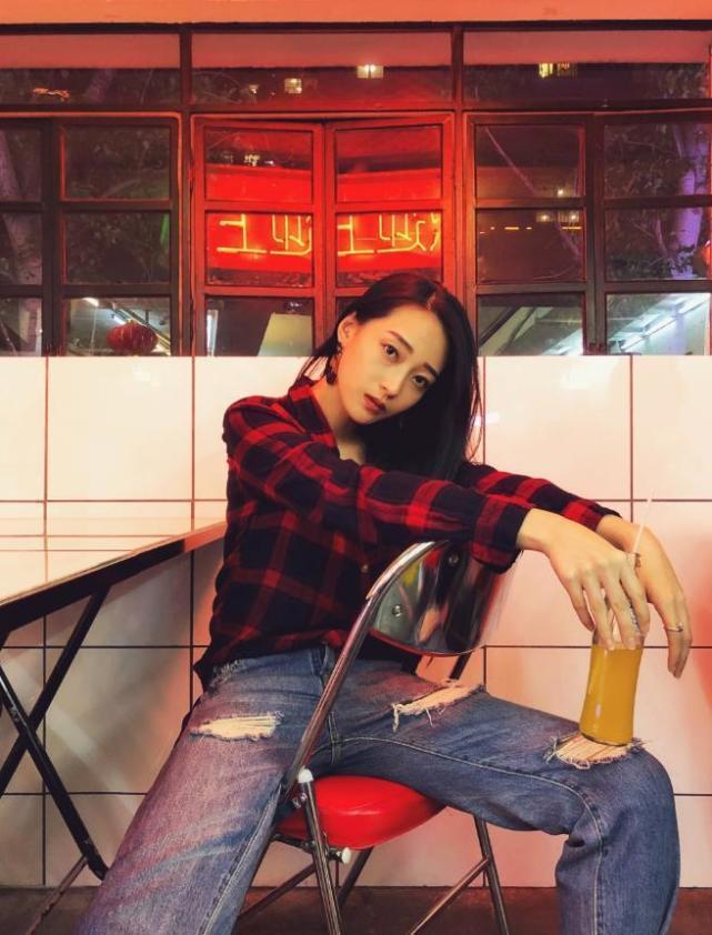 她上节目偷懒被骂,却因暴减80斤而涨粉10万,美得独一无二