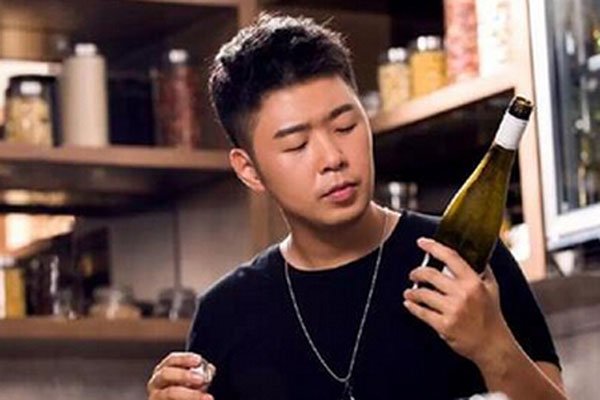 杜海涛吴昕是怎么回事 说他们分手谈不上