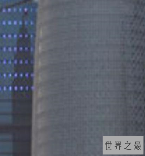 世界上最富有的十个国家，人均GDP是我们的很多倍。