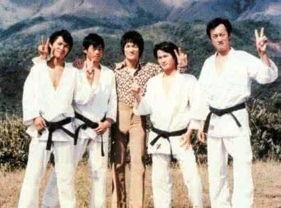 林正英葬礼, 洪金宝为何发火?