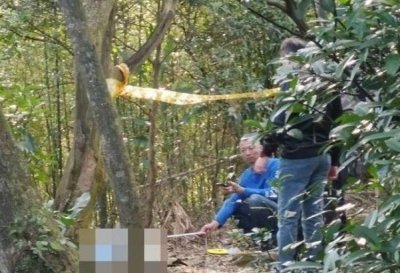 ​明道哥哥欠债后，勒死老婆孩子后上吊身亡…